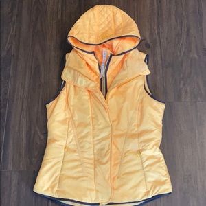 Lululemon Glacier Yellow Hooded Vest